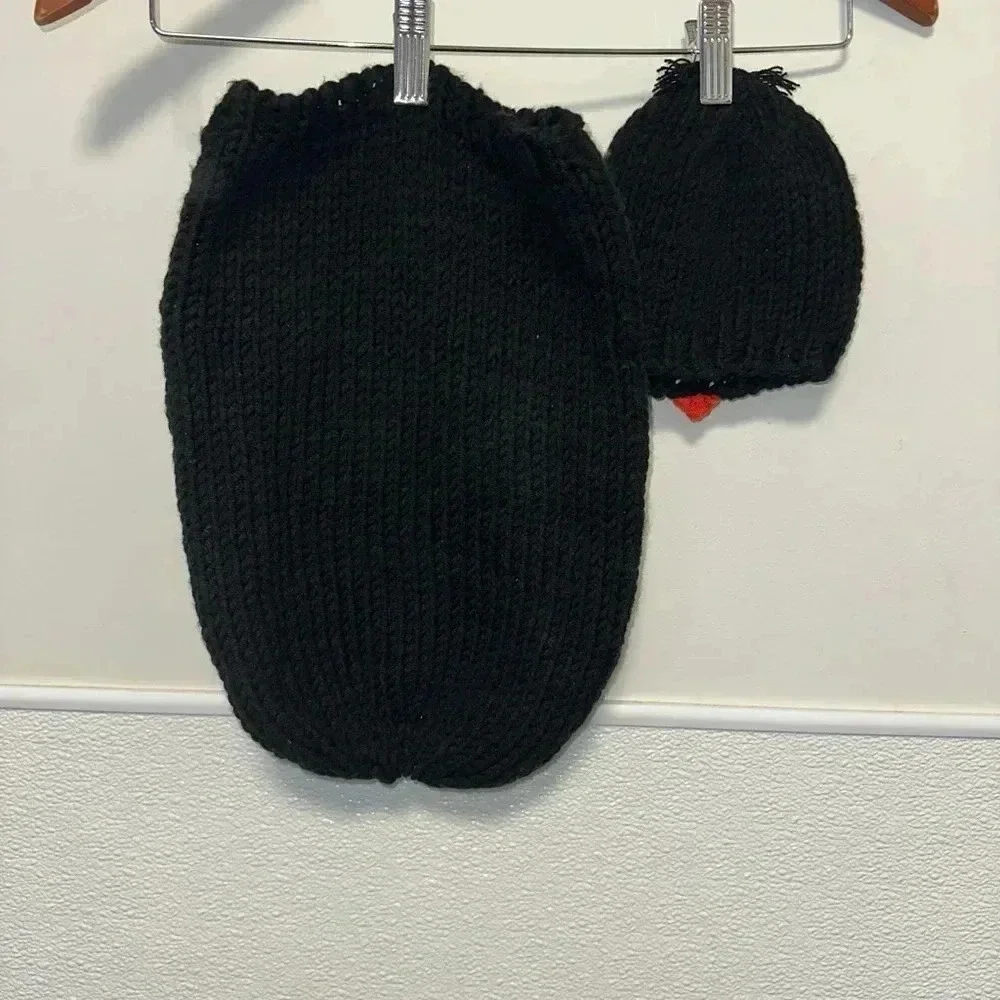 Baby Penguin Knit Outfit, 0-3m, Black & White